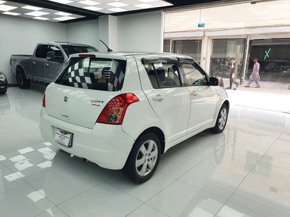 Suzuki Swift DLX 1.3 Automatic 2019