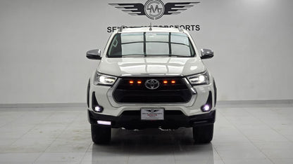 Toyota Hilux Revo V 2020