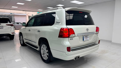 Toyota Land Cruiser Ax 2014
