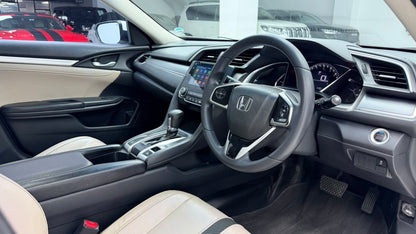 Honda Civic Turbo 1.5 VTEC CVT  2016