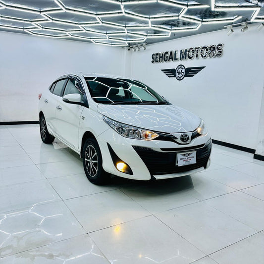 Toyota Yaris Ativ X 1.5 CVT-i 2020