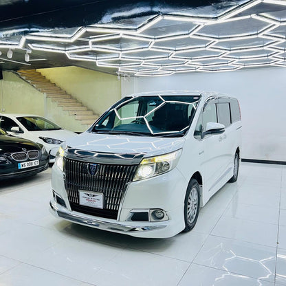Toyota Esquire Gi Premium 2015