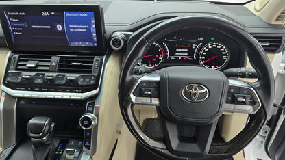 Toyota Land Cruiser Lc300 Zx 2022