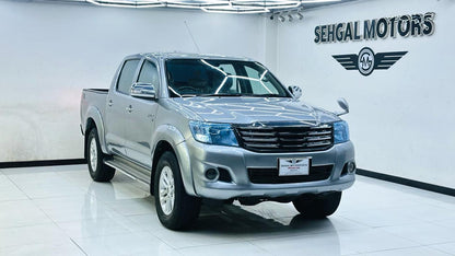 Toyota Hilux Vigo G 2013