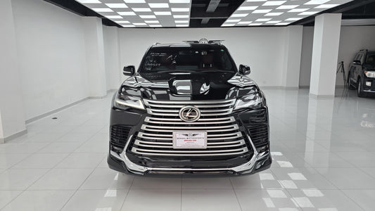 Lexus LX Series LX600 2022