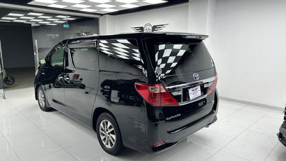 Toyota Alphard 2.4L Hybrid 2012