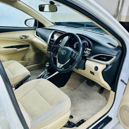 Toyota Yaris Ativ X 1.5 CVT-i 2020