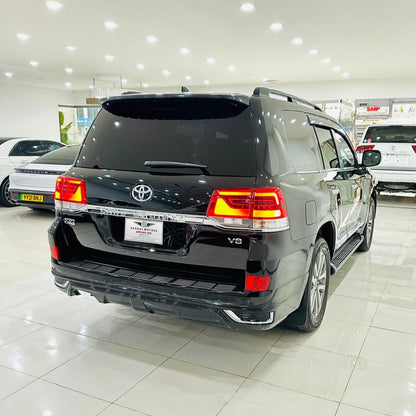 Toyota Land Cruiser ZX 4.6 Petrol 2020