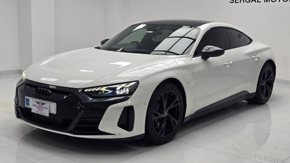 Audi e-tron GT Standard Package 2022