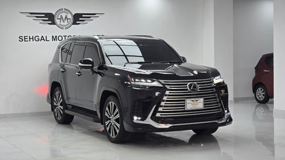 Lexus LX Series LX600 2022