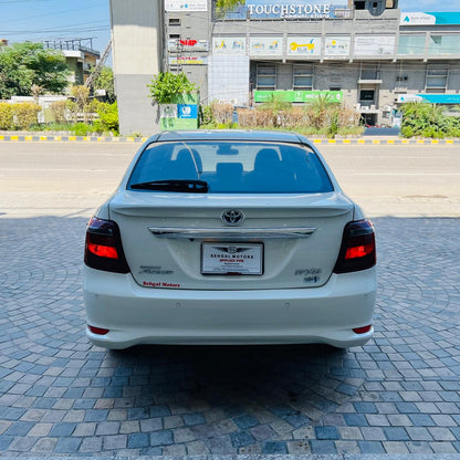 Toyota Corolla Axio Hybrid WXB 1.5 2019
