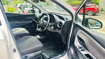 Toyota Vitz F Package 2017