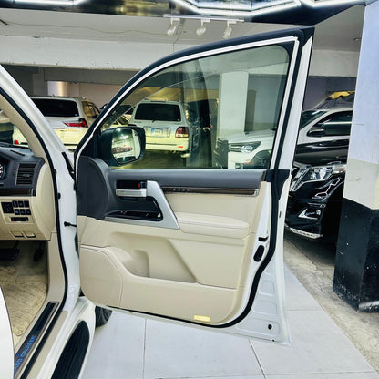 Toyota Land Cruiser ZX 4.6 Petrol 2020