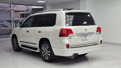 Toyota Land Cruiser Zx Full House 2012
