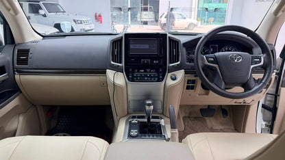 Toyota Land Cruiser Ax 2021