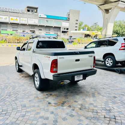 Toyota Hilux TURBO 2KD 2011