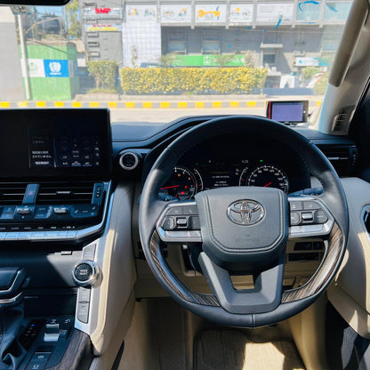 Toyota Land Cruiser ZX 2023