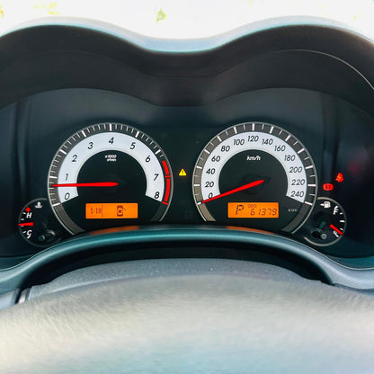 Toyota Corolla Altis 1.6 A/T 2013