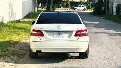 Mercedes Benz E Class E-250 Avantgarde 2011