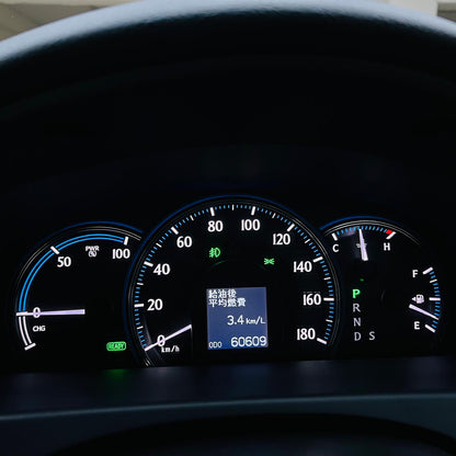 Toyota Crown 3.5L Hybrid Royal Saloon 2011
