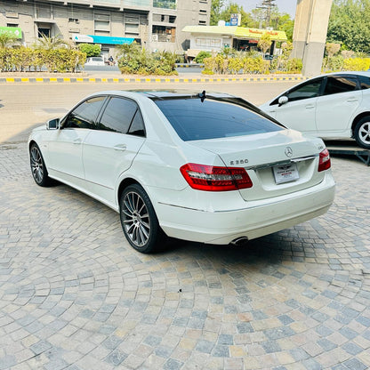 Mercedes Benz E Class E-250 Avantgarde 2011