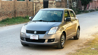 Suzuki Swift DX 1.3 M/T 2013
