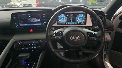 Hyundai Elantra Hybrid  2024
