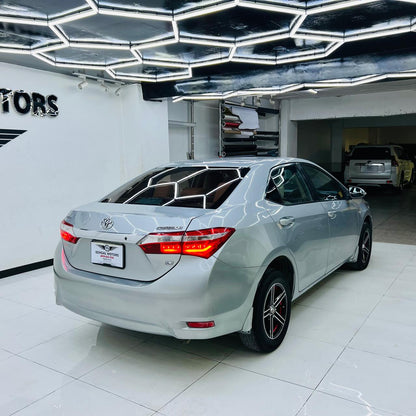 Toyota Corolla GLI 1.3 A/T 2015