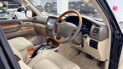 Toyota Land Cruiser Cygnus  2003