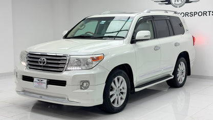 Toyota Land Cruiser Ax 2014