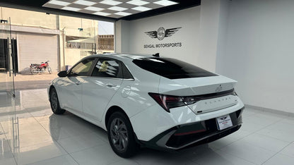 Hyundai Elantra Hybrid  2024