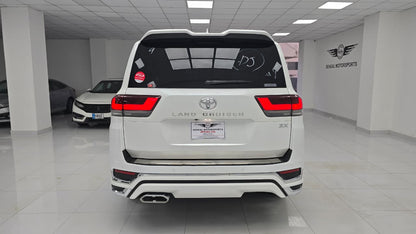 Toyota Land Cruiser Lc300 Zx 2023