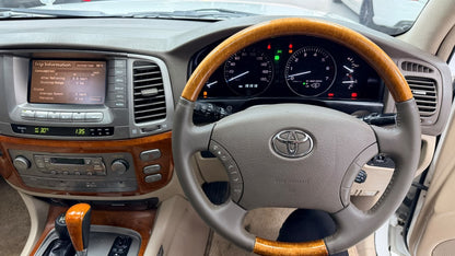 Toyota Land Cruiser Cygnus  2003