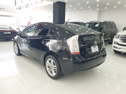 Toyota Prius L Package 1.8 2011 Model