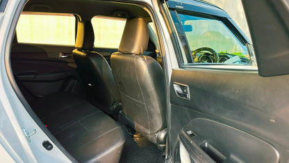 Suzuki Swift GLX VVT 2025