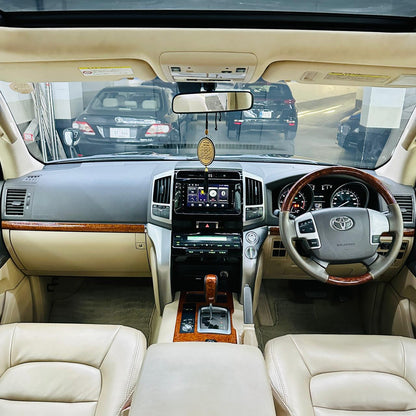 Toyota Land Cruiser AX 4.6 Petrol 2012