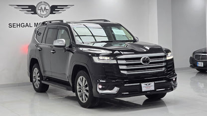 Toyota Land Cruiser Lc300 Zx Full House  2023
