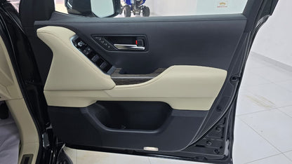 Toyota Land Cruiser Lc300 Zx 2023