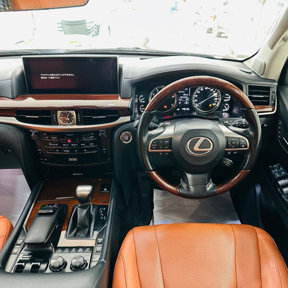 Lexus LX Series 570 2017