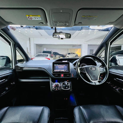 Toyota Esquire Gi Premium 2015