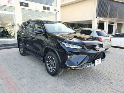 Toyota Fortuner Legender 2023