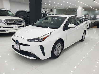 Toyota Prius S Package 2021