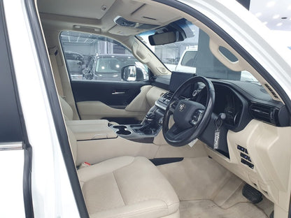 Toyota Land Cruiser LC 300 ZX 2021