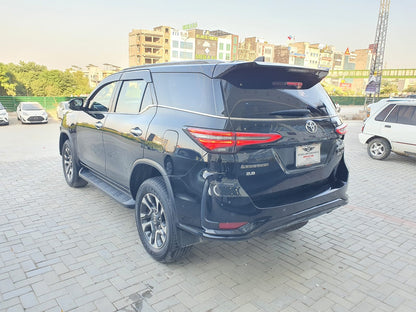 Toyota Fortuner Legender 2023