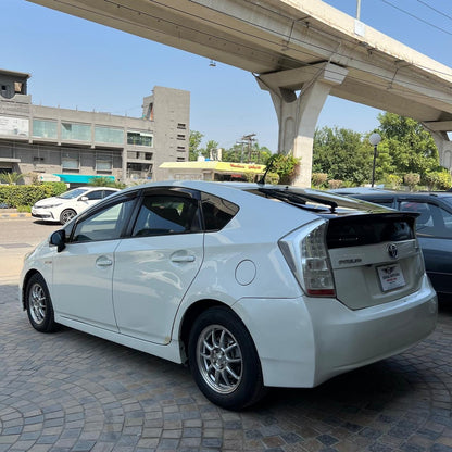 Toyota Prius S LED HYBRID 1.8 2010